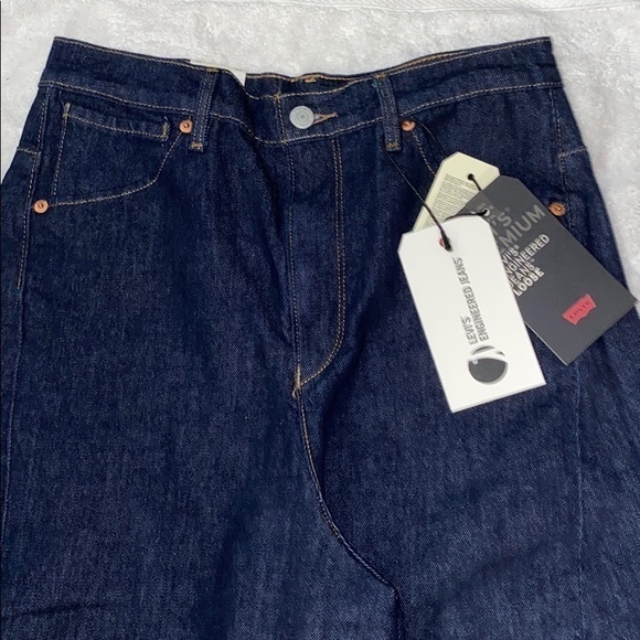 PREMIUM LEVIS ENGINEERED LOOSE JEAN - Picture 5 of 9